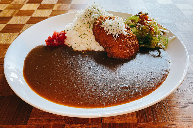 しらすコロッケカレー