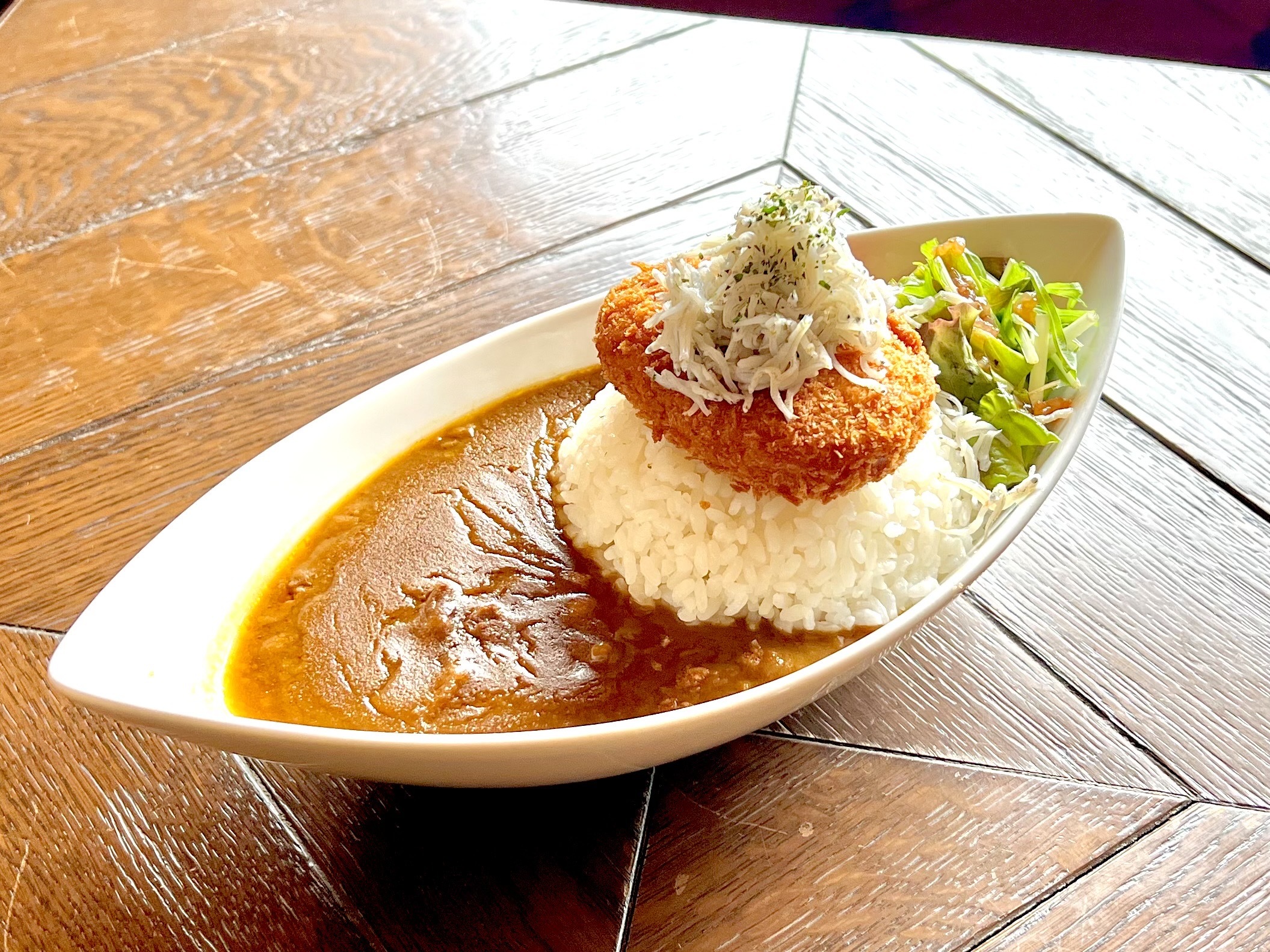 しらすコロッケカレー